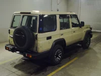 Toyota LAND CRUISER лот № 2031 оценка 6  с аукциона в Японии 1