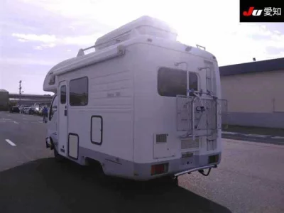 Isuzu ELF  с аукциона в Японии