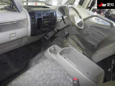 Hino DUTRO  с аукциона в Японии