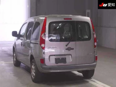 Renault KANGOO  с аукциона в Японии