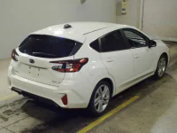 Subaru IMPREZA лот № 2037 оценка 4.5  с аукциона в Японии 1