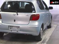 Toyota VITZ лот № 30447 оценка 3.5  с аукциона в Японии 7