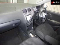 Volkswagen POLO лот № 30448 оценка 3.5  с аукциона в Японии 2