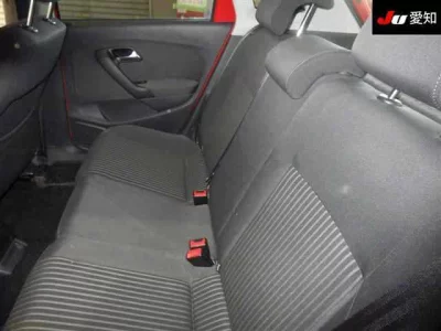 Volkswagen POLO  с аукциона в Японии