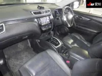 Nissan X-TRAIL лот № 4166 оценка 4  с аукциона в Японии 2
