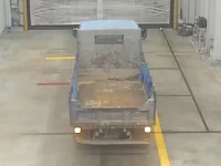 Mitsubishi CANTER лот № 3047 оценка 3.5  с аукциона в Японии 2