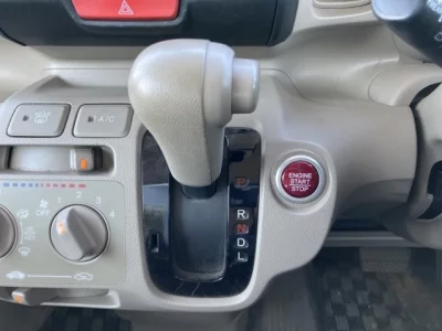 Honda N BOX SLASH  с аукциона в Японии