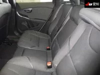Volvo V40 лот № 4169 оценка 4.5  с аукциона в Японии 3