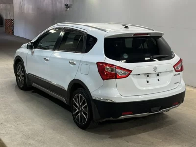 Suzuki SX-4  с аукциона в Японии