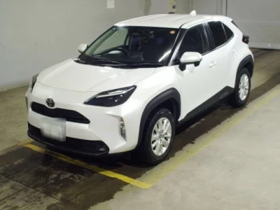 Toyota YARIS CROSS  с аукциона в Японии