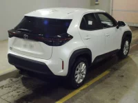 Toyota YARIS CROSS лот № 2045 оценка 4  с аукциона в Японии 1