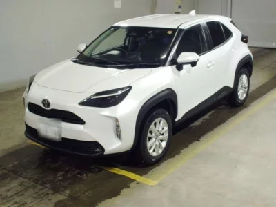Toyota YARIS CROSS  с аукциона в Японии