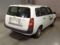 Toyota SUCCEED лот № 62032 оценка 3.5  с аукциона в Японии 1