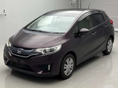 Honda FIT  с аукциона в Японии
