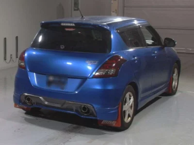 Suzuki SWIFT  с аукциона в Японии