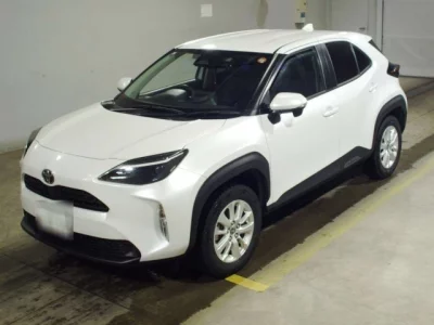 Toyota YARIS CROSS  с аукциона в Японии