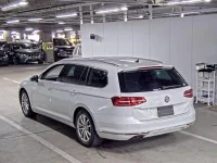 Volkswagen PASSAT VARIANT лот № 2 оценка 4  с аукциона в Японии 4