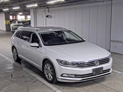 Volkswagen PASSAT VARIANT  с аукциона в Японии