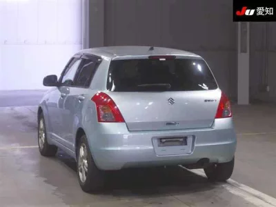 Suzuki SWIFT  с аукциона в Японии