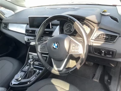 BMW 2-Series  с аукциона в Японии