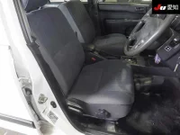 Toyota CROWN COMFORT лот № 30427 оценка 3.5  с аукциона в Японии 5