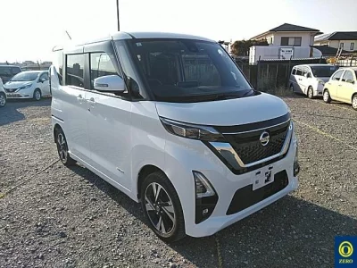 Nissan ROOX  с аукциона в Японии