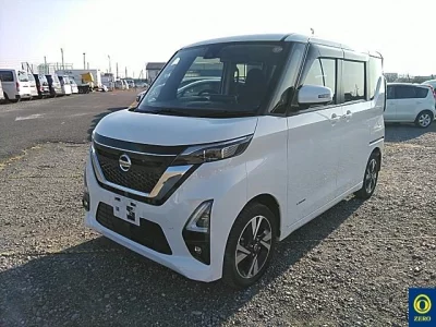 Nissan ROOX  с аукциона в Японии