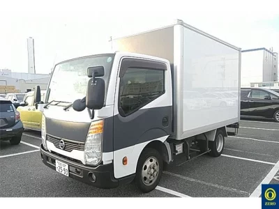 Nissan ATLAS  с аукциона в Японии