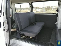 Mazda BONGO VAN лот № 87 оценка 4  с аукциона в Японии 7