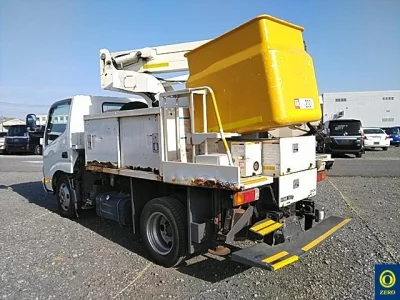 Hino DUTRO  с аукциона в Японии