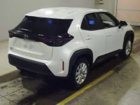 Toyota YARIS CROSS лот № 2052 оценка 4  с аукциона в Японии 1