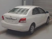 Toyota BELTA лот № 2010 оценка 3.5  с аукциона в Японии 1