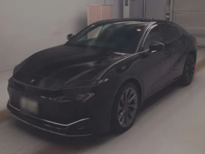 Toyota CROWN CROSSOVER  с аукциона в Японии