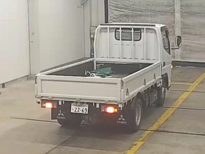Mitsubishi CANTER  с аукциона в Японии