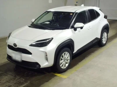 Toyota YARIS CROSS  с аукциона в Японии