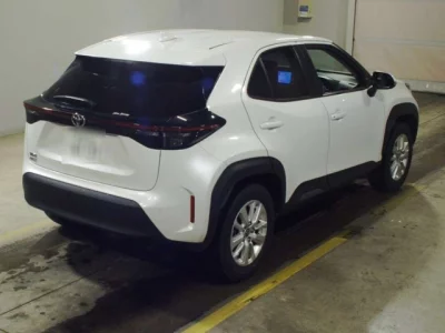 Toyota YARIS CROSS  с аукциона в Японии