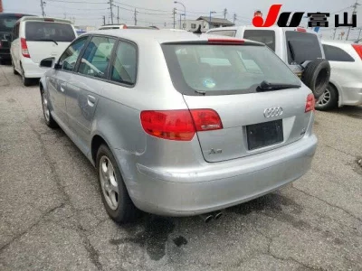 Audi A3  с аукциона в Японии