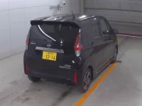 Nissan DAYZ лот № 3050 оценка 5  с аукциона в Японии 3