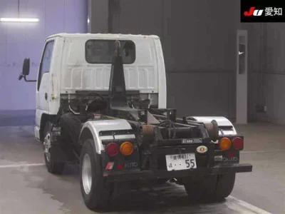 Isuzu TRUCK