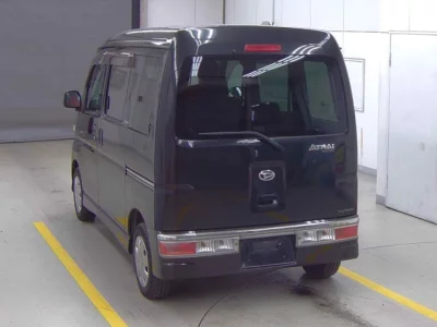 Daihatsu Atrai Wagon