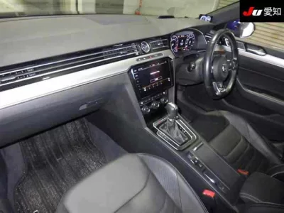 Volkswagen ARTEON  с аукциона в Японии
