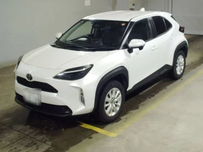 Toyota YARIS CROSS  с аукциона в Японии