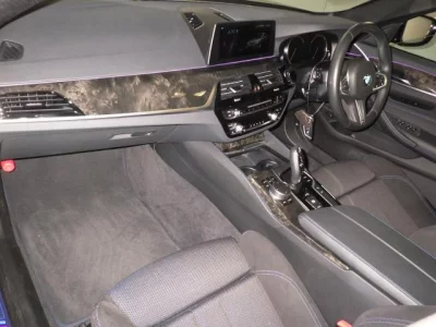 BMW 5-Series  с аукциона в Японии