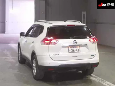 Nissan X-TRAIL  с аукциона в Японии