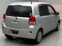 Toyota PORTE лот № 49041 оценка 3  с аукциона в Японии 1