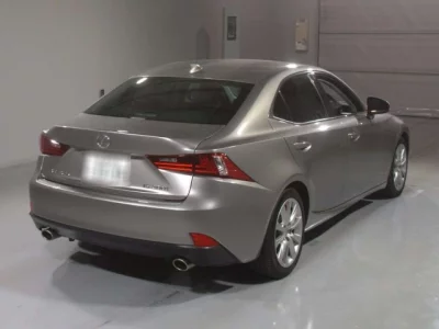 Lexus IS  с аукциона в Японии