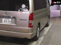 Toyota HIACE лот № 4183 оценка 3.5  с аукциона в Японии 7