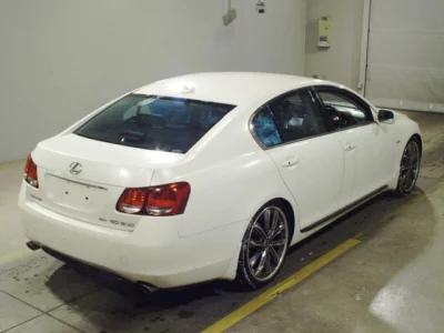 Lexus GS  с аукциона в Японии