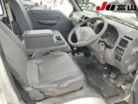 Nissan VANETTE VAN лот № 1031 оценка 3.5  с аукциона в Японии 5