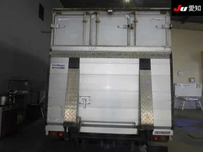 Mitsubishi FUSO TRUCK  с аукциона в Японии